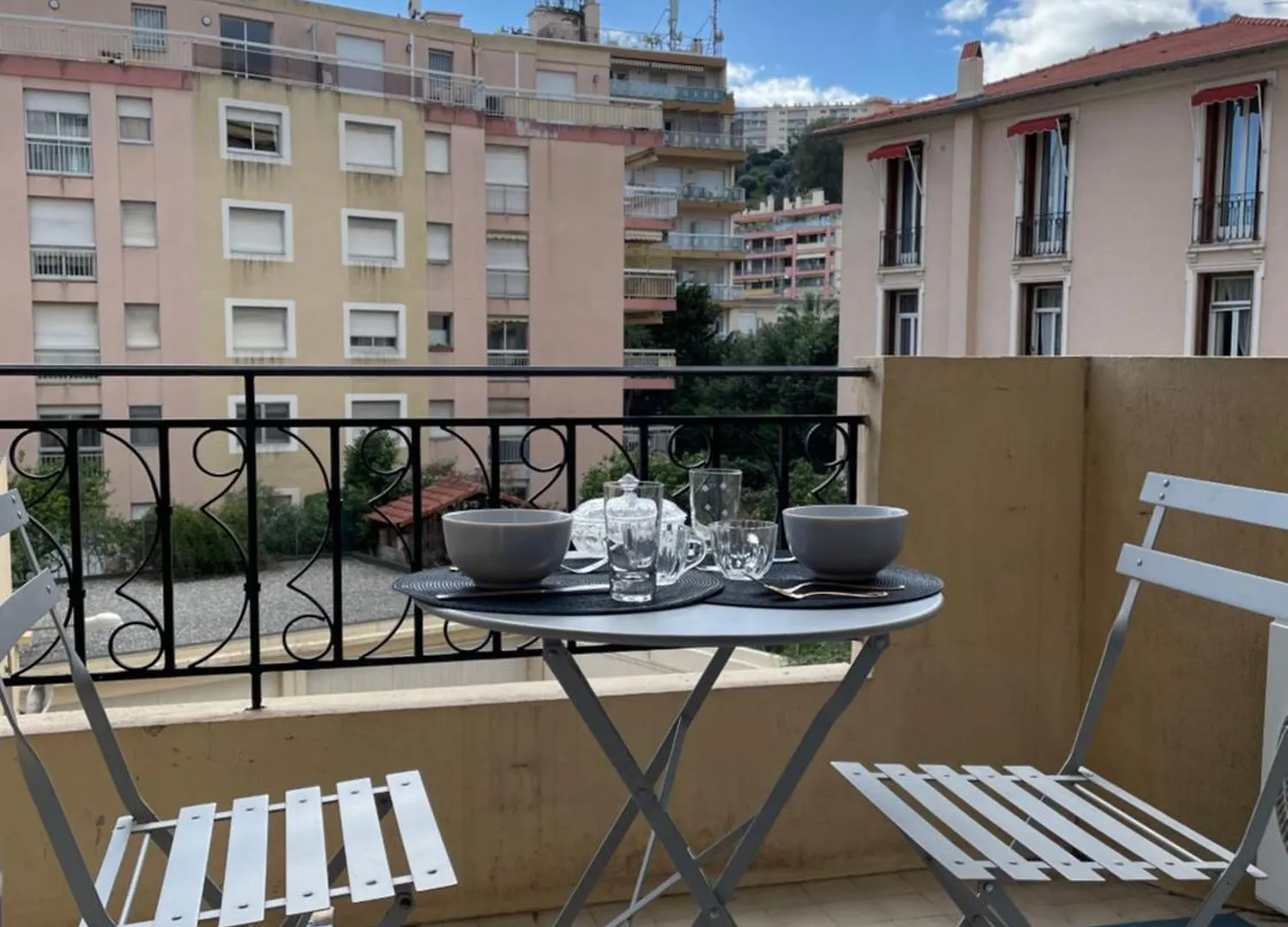 Logis Dore Menton