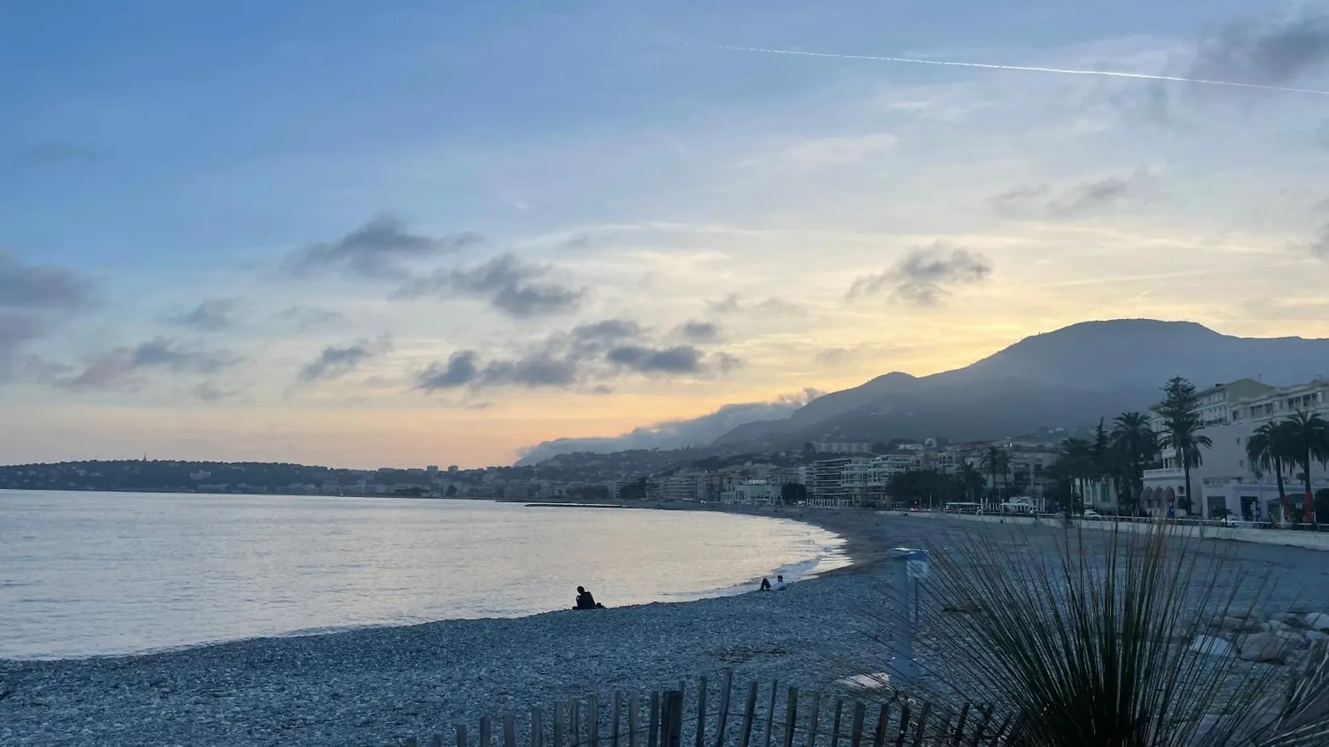 Logis Dore Menton 0*,  France