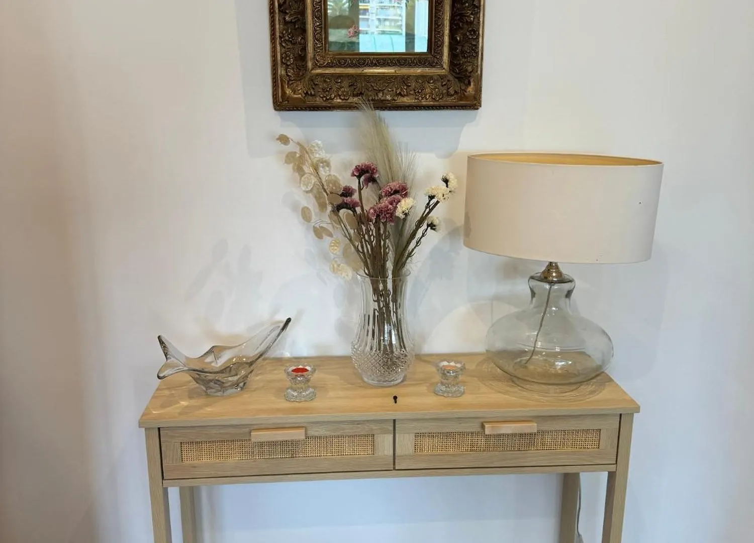 Logis Dore Menton 0*,  France
