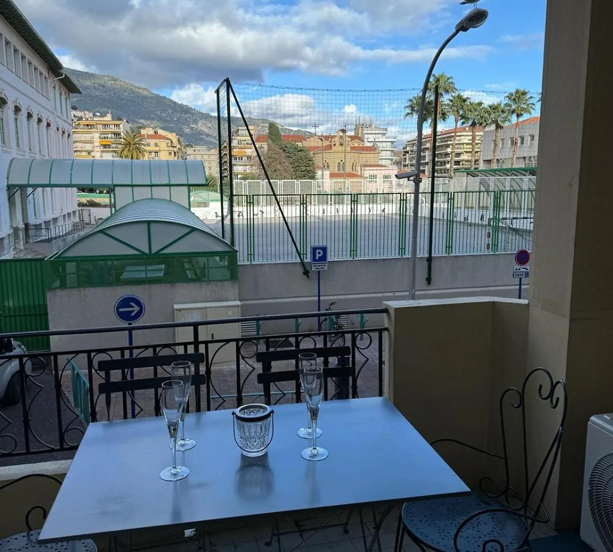 Logis Dore Menton